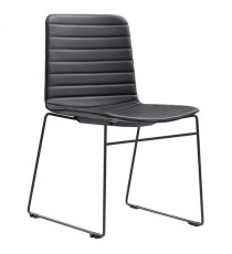 Mia Breakout Chair